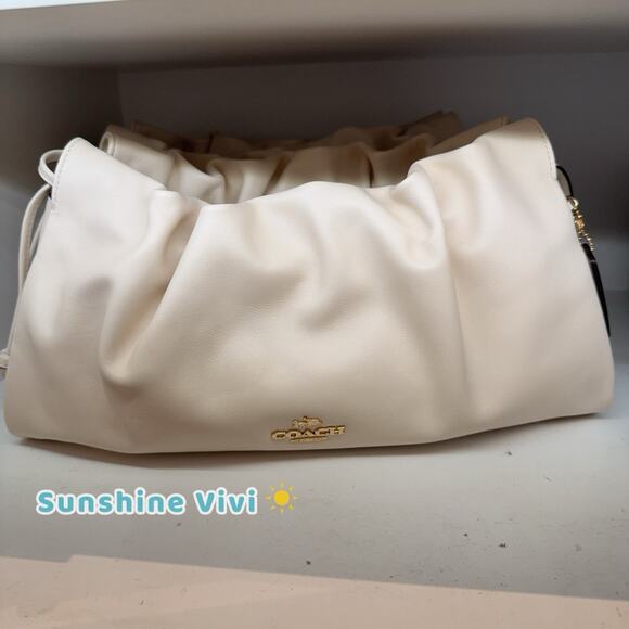 NWT Coach Faye Large Shoulder Bag CCE68 Gold/Chalk Smooth leather - Picture 1 of 16